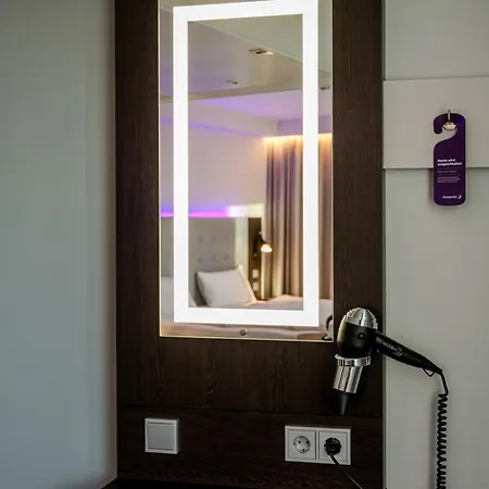 Premier Centre Hotel 3*